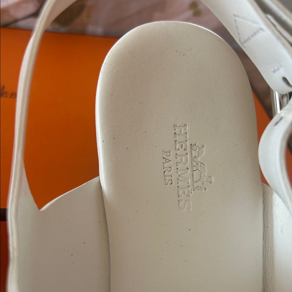 Hermes White Cut-Out Sandals - Picture 2 of 7